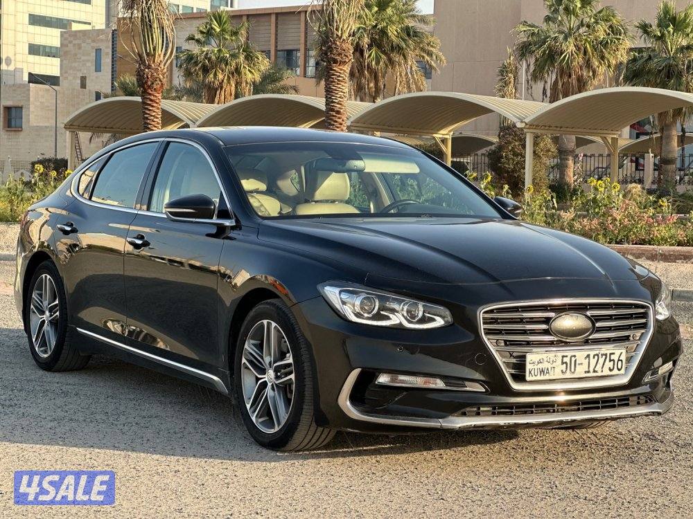 للبيع هيونداي أزيرا v6 ماشي ١٣٠ الف كيلو0