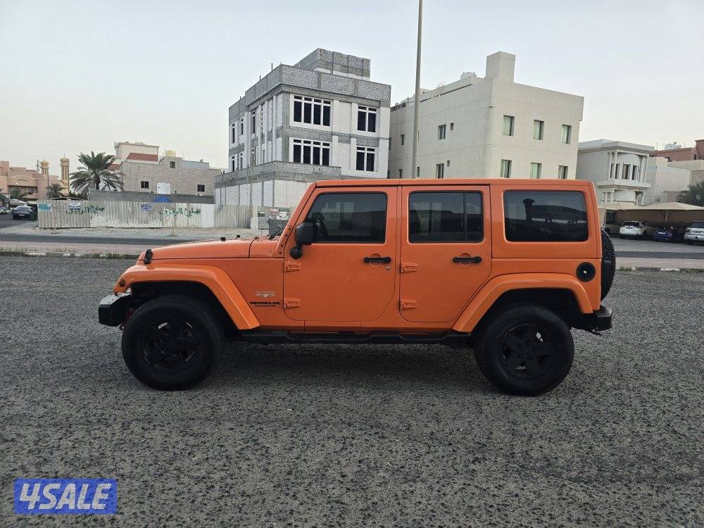 جيب رانجلر صحاري ٢٠١٣3