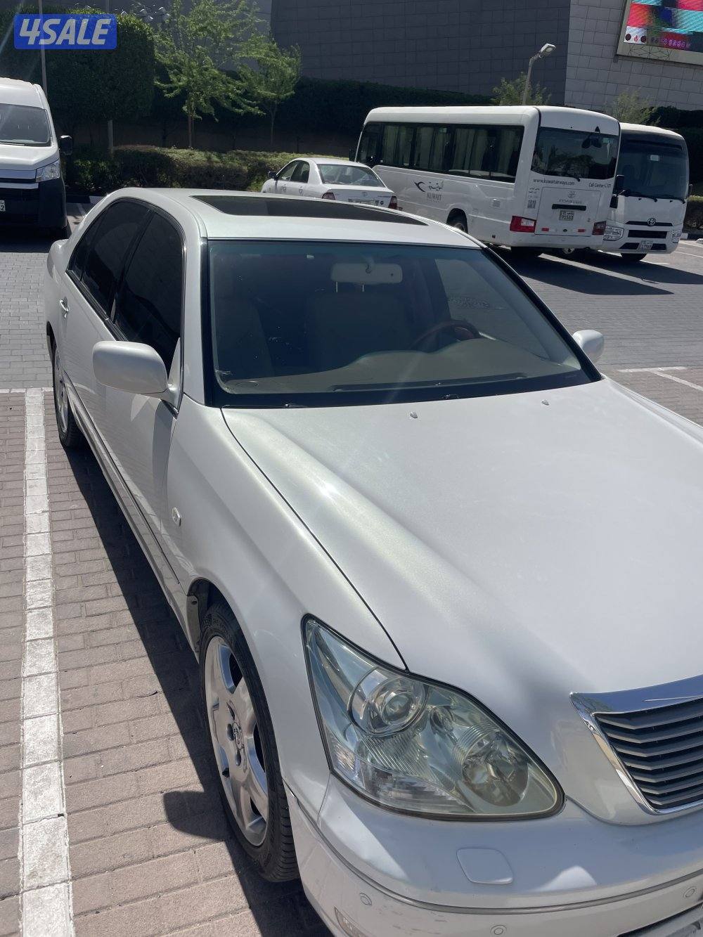 لكزس LS 430 موديل ٢٠٠٤ للبيع4