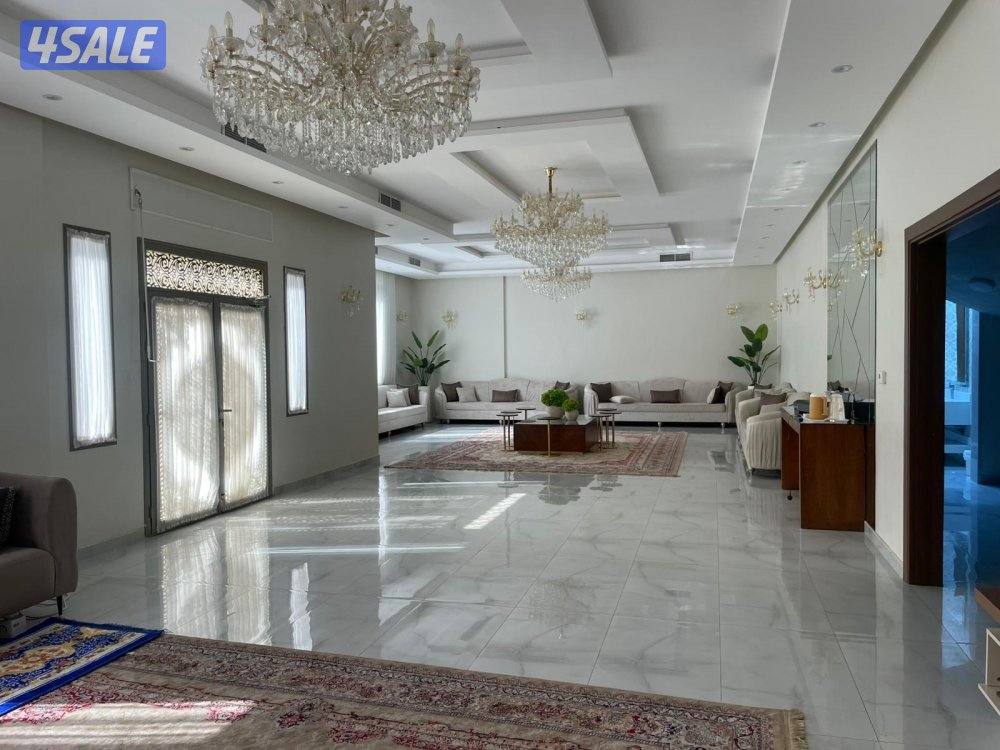 للبيع قسيمه في مدينة صباح الاحمد السكنية دورين وربع شارع وسكه من الخلف1