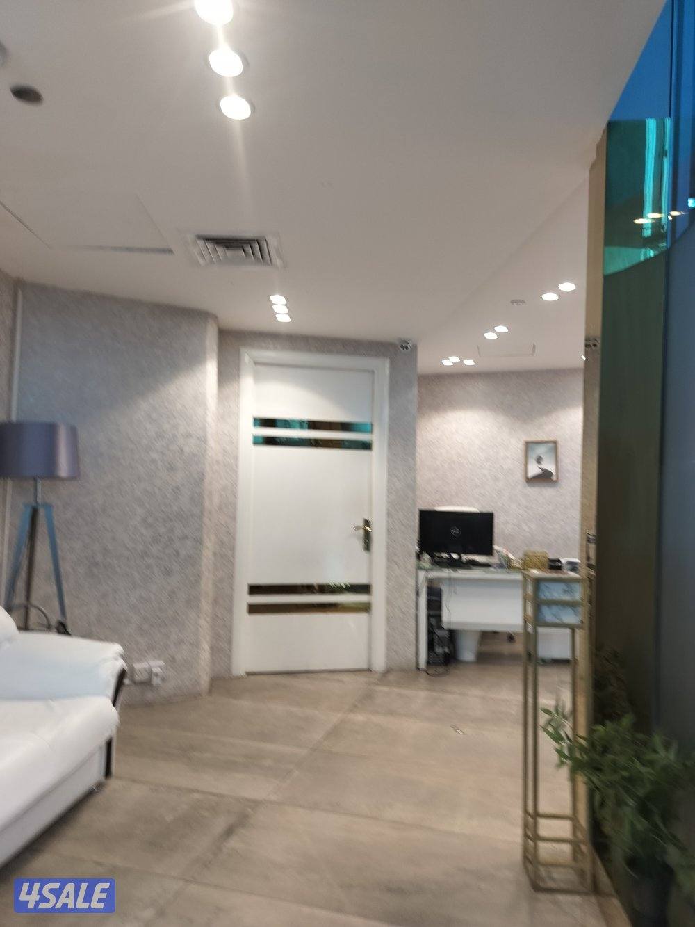 محل للايجار ف الجهراء بالخلو بس شي وموقع تجاري لايطوفك0