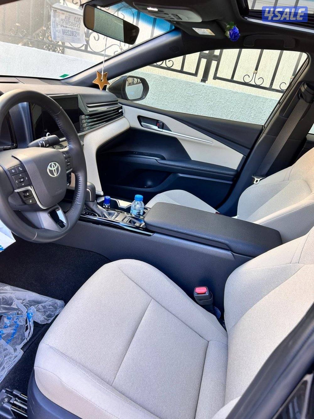 كامري2025 LE شرط الفحص بحالة الوكالة-شاشة-فتحه-حمايه فل بدي-عداد ٥٤٠٠٠4