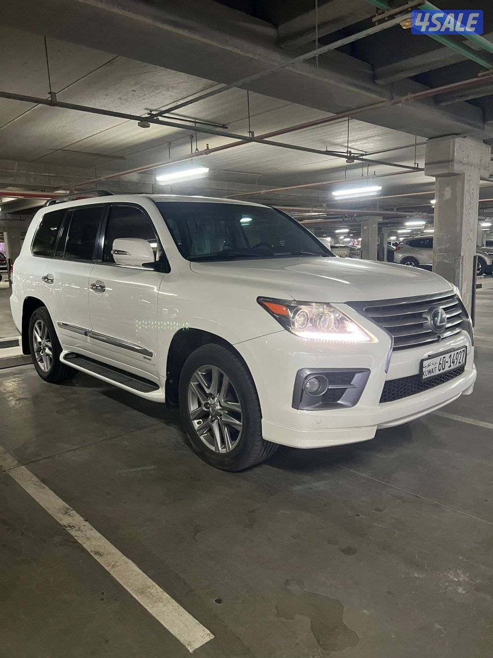 لكزس LX570 ٢٠١٢ وارد الامارات عداد ١٧٠ ألف شرط الفحص صبغ وكاله كامل1