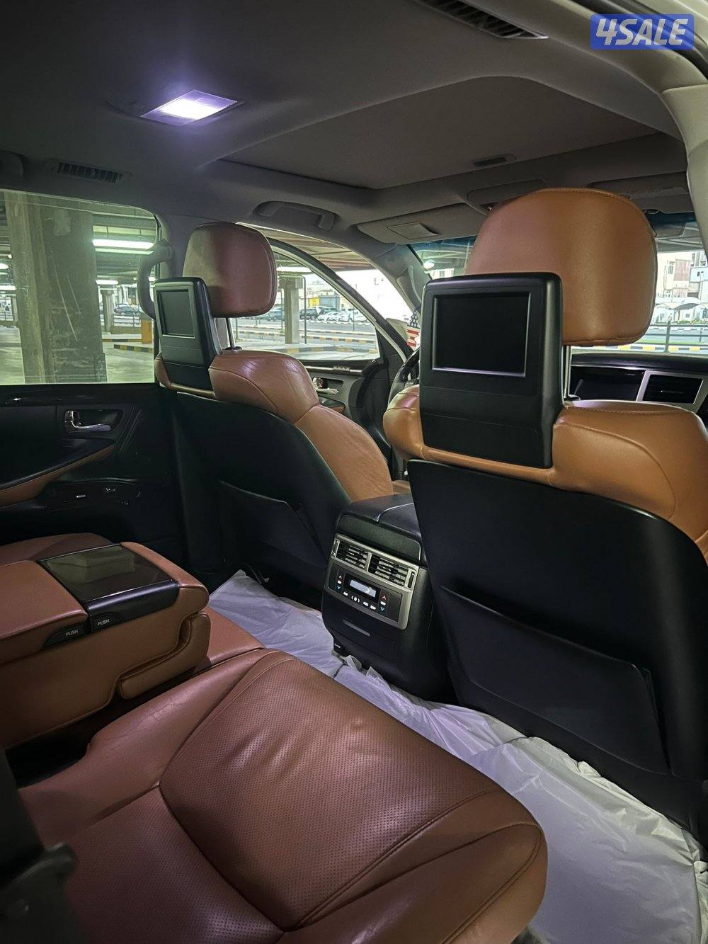 لكزس LX570 ٢٠١٢ وارد الامارات عداد ١٧٠ ألف شرط الفحص صبغ وكاله كامل4