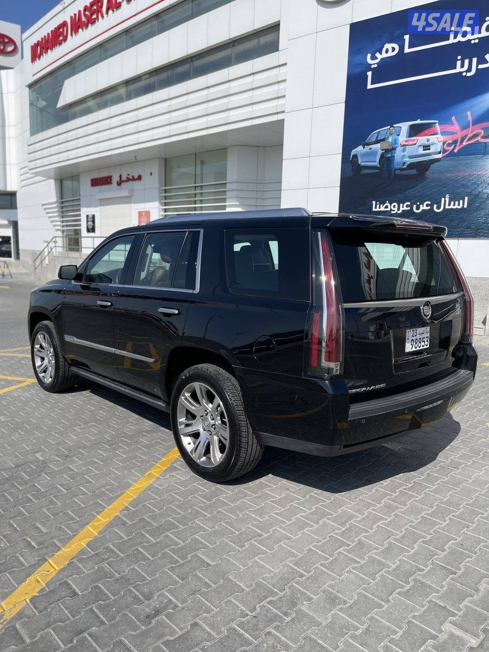 كاديلاك اسكاليد بحالة الوكاله وارد قطر فحص جير مكينه شاصي البدي 3 قطع3