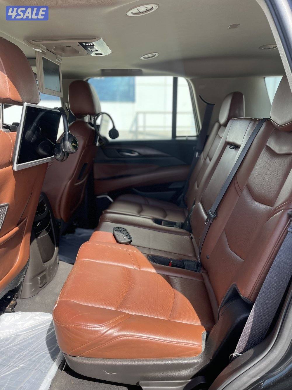 كاديلاك اسكاليد بحالة الوكاله وارد قطر فحص جير مكينه شاصي البدي 3 قطع7