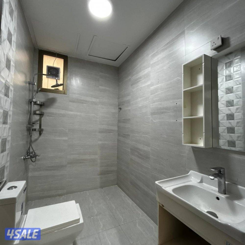 شقة سكنية للإيجار في أبو فطيرة8