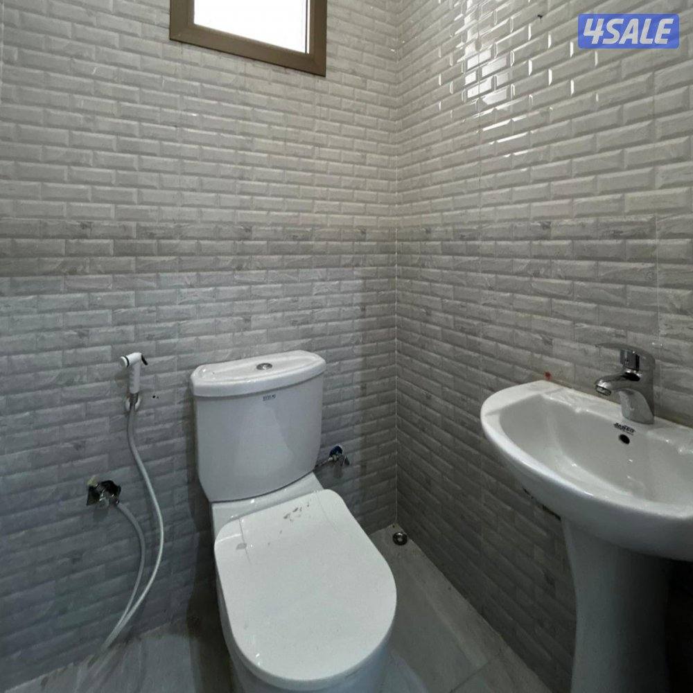 شقة سكنية للإيجار في أبو فطيرة9