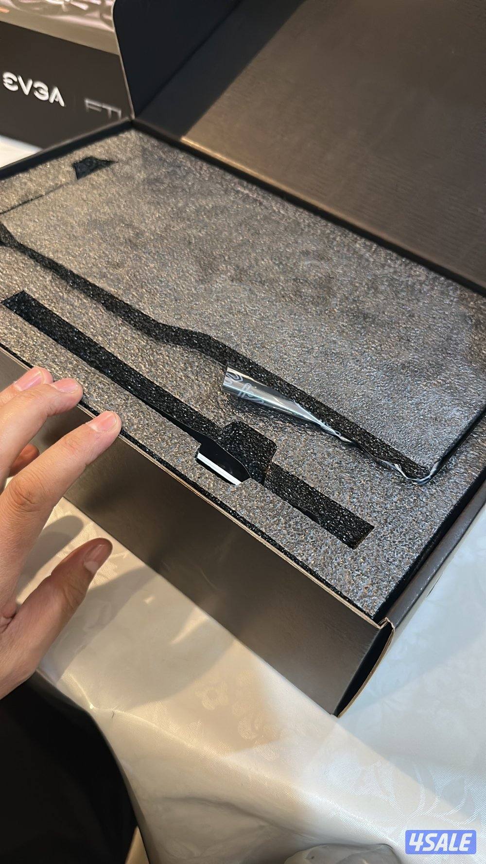 للبيع كروت شاشه 30804