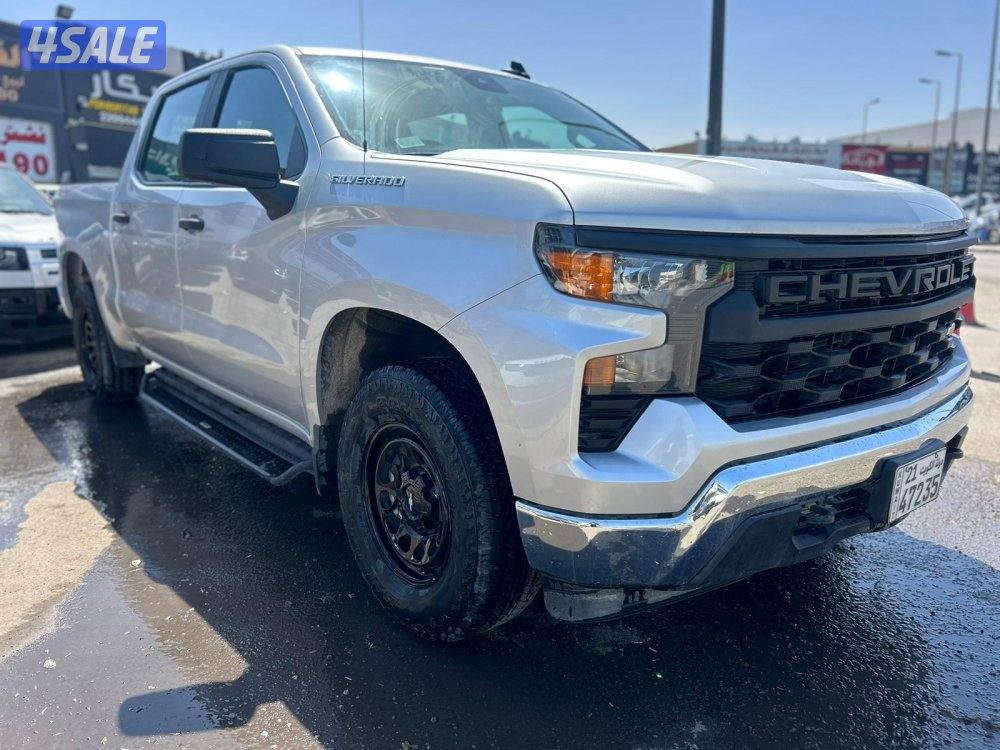 شيفرولية سلفرادو موديل 2022 ماشى 2700 k.m  وارد الغانم .صبغ وكاله1