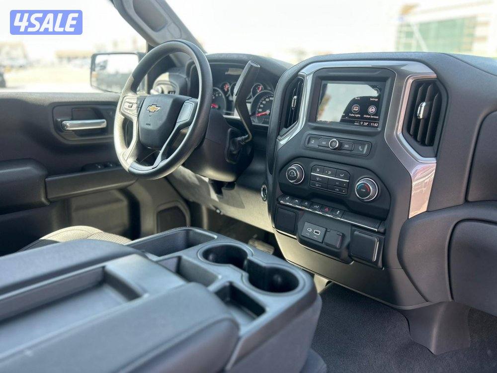 شيفرولية سلفرادو موديل 2022 ماشى 2700 k.m  وارد الغانم .صبغ وكاله7