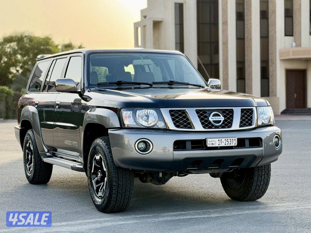 موديل ٢٠٢١  بحالة ممتازه جدا تواير جديده عداد ١٣٥ الف4