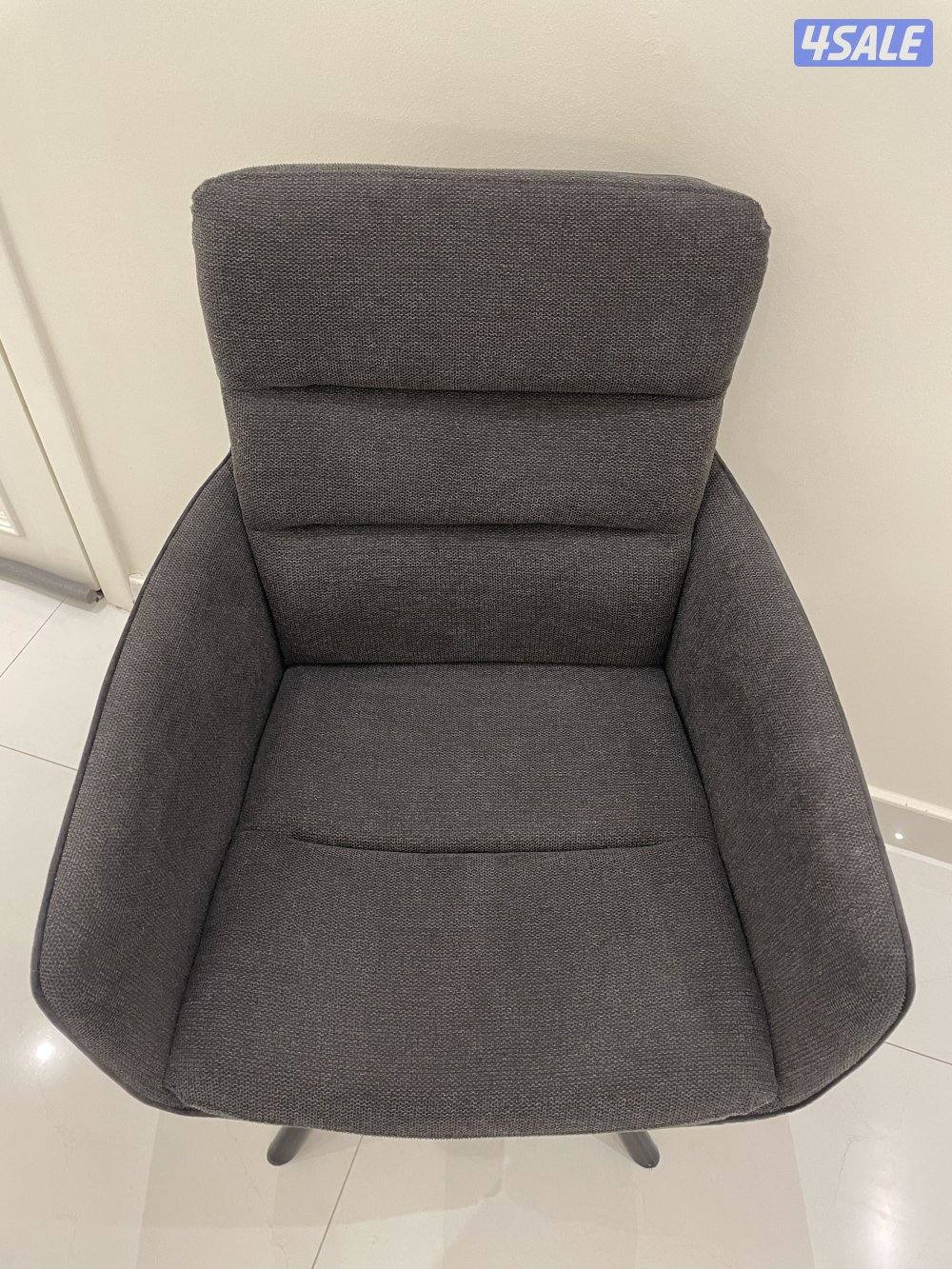 كرسي طاولة طعام1