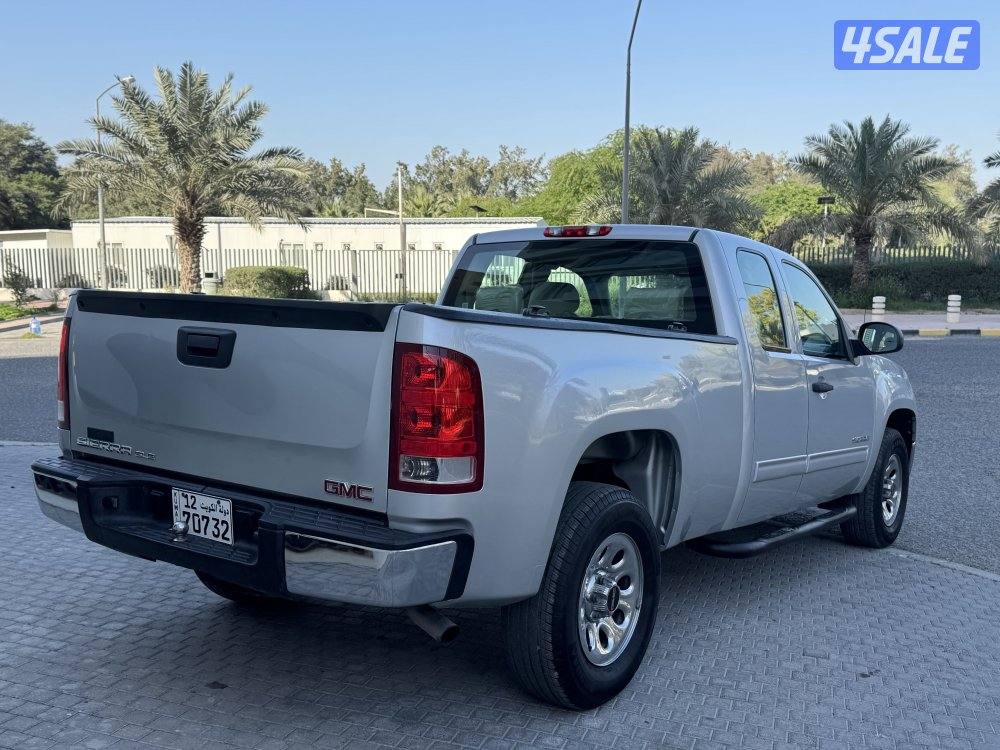 سيرا GMC موديل 20133