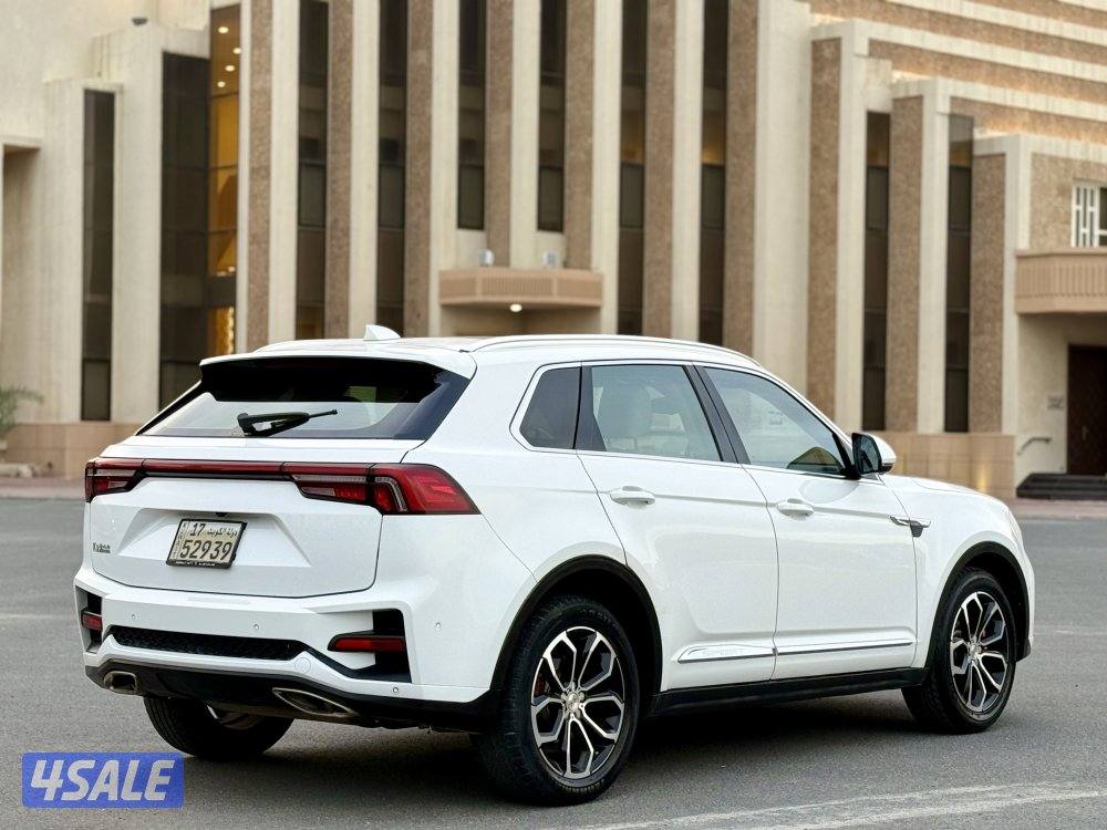 موديل ٢٠٢٠ بحالة ممتازه تحت الكفالة ل ٦ سنوات عداد ٤٤ الف1