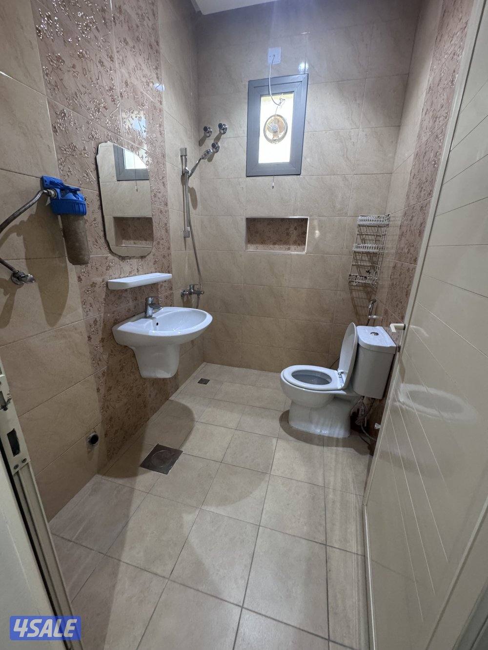 نرحب في الجميع3