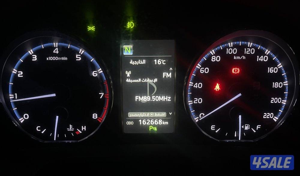 للبيع تويوتا راف4 نظيف موديل 2018 الساير مالك أول. درجة اولى شرط الفحص6