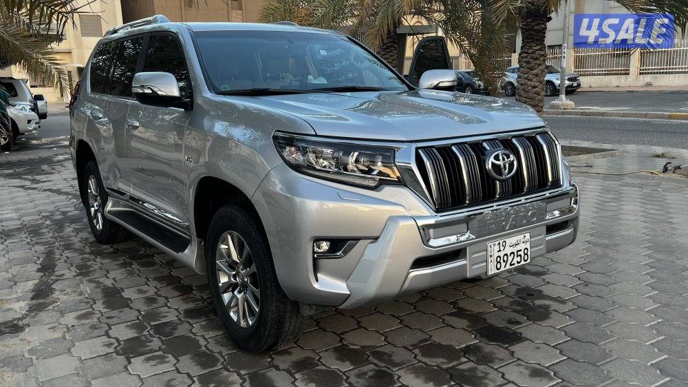 Prado VX للبيع موديل 2021 أعلي فئه3