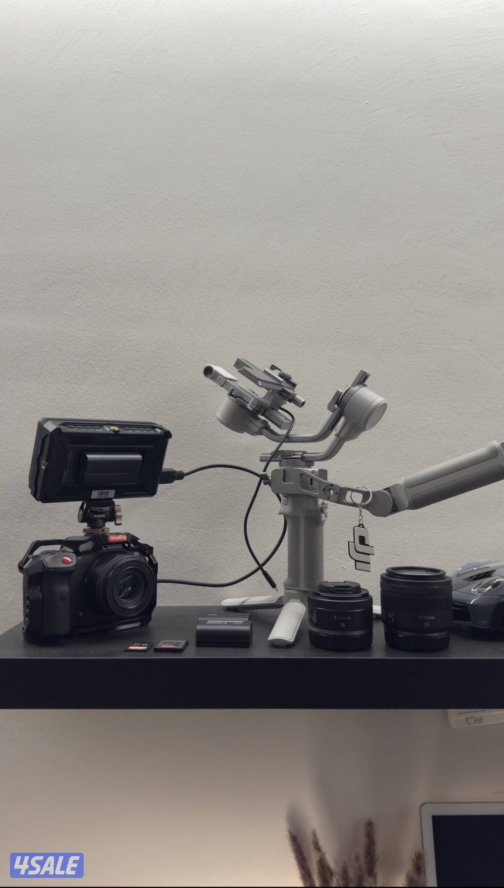 للبيع معدات تصوير احترافيه السعر شامل الاغراض كلها4