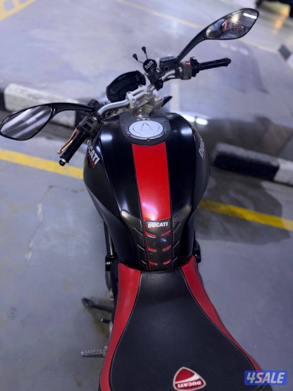 للبيع 696 Ducati Monester 20144