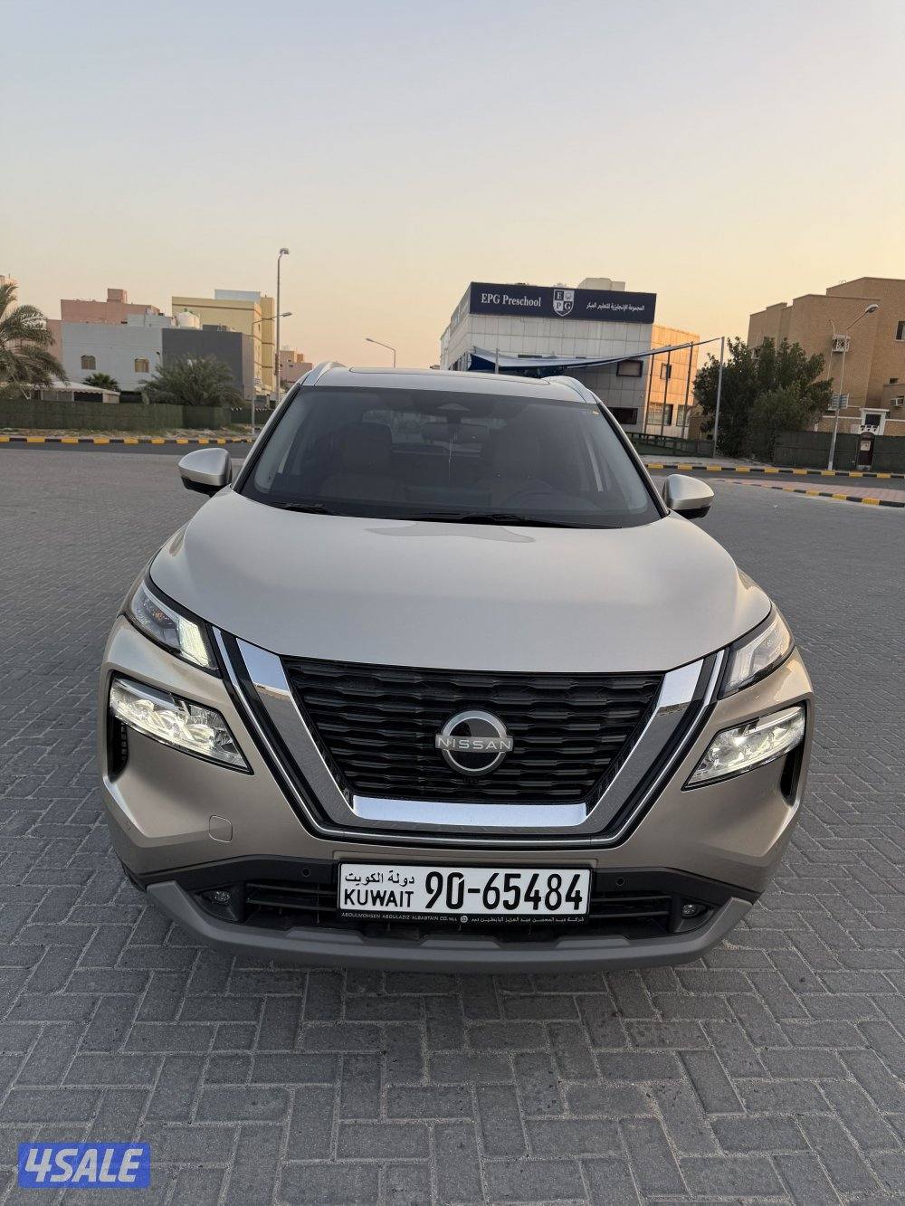 للبيع جيب اكس تريل7