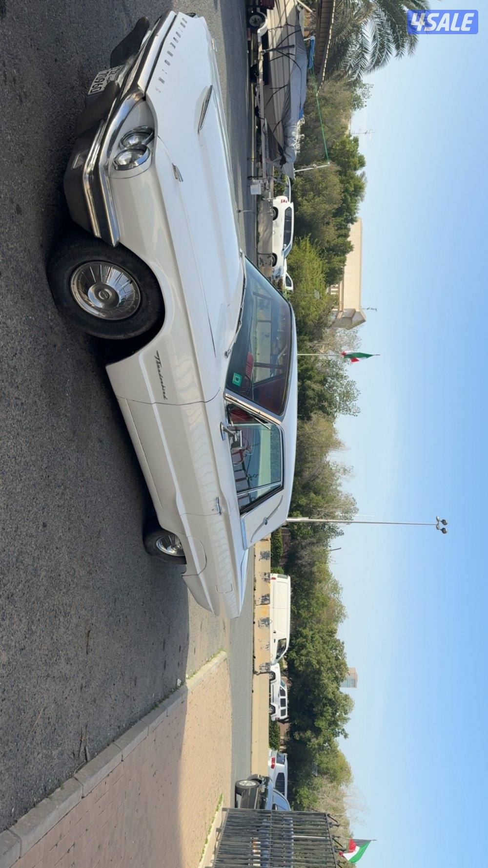 فورد ثاندربيرد موديل 1964 بحاله جيده مخزن نظيف  الرجاء التواصل للجادين3