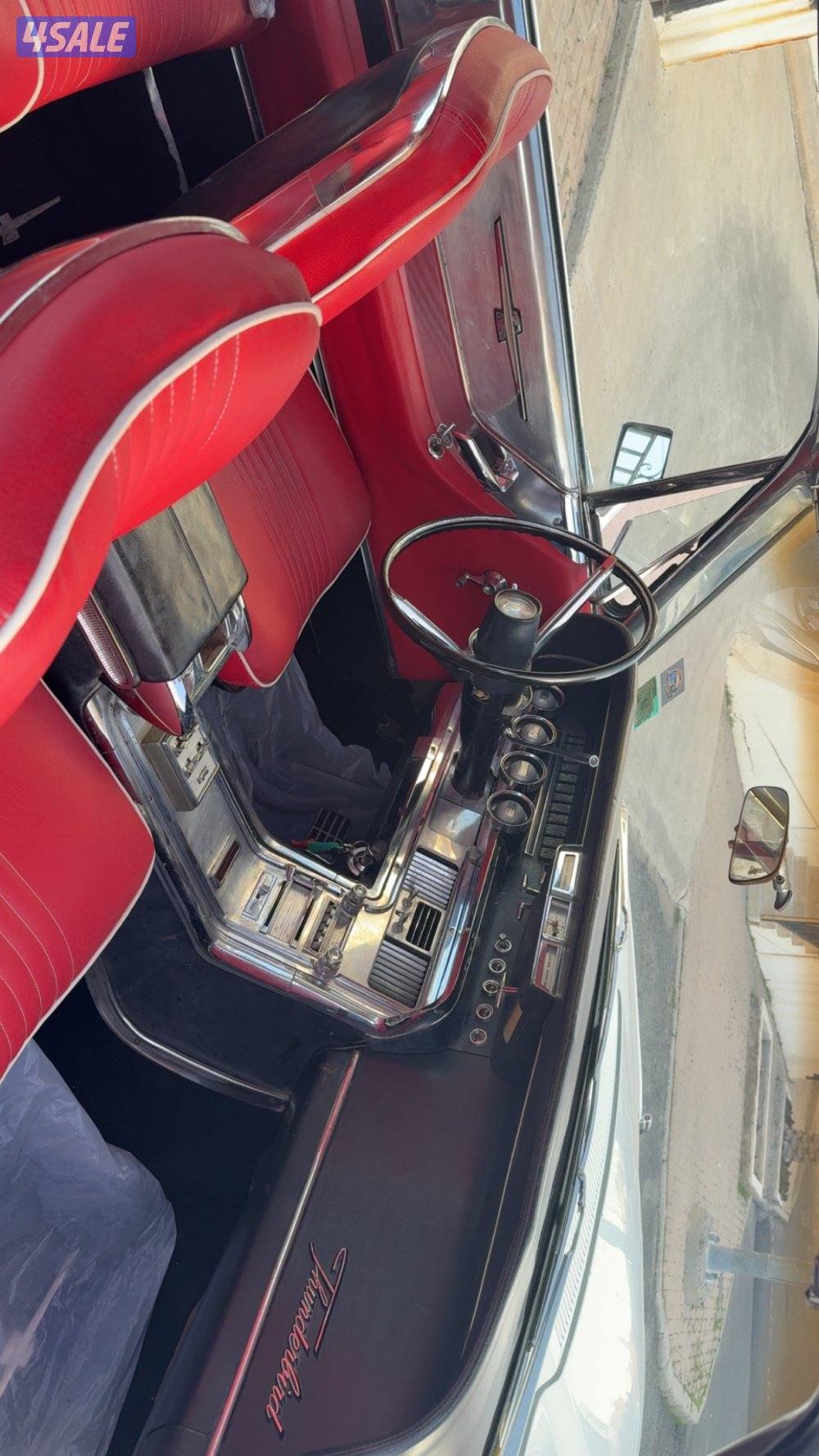 فورد ثاندربيرد موديل 1964 بحاله جيده مخزن نظيف  الرجاء التواصل للجادين4