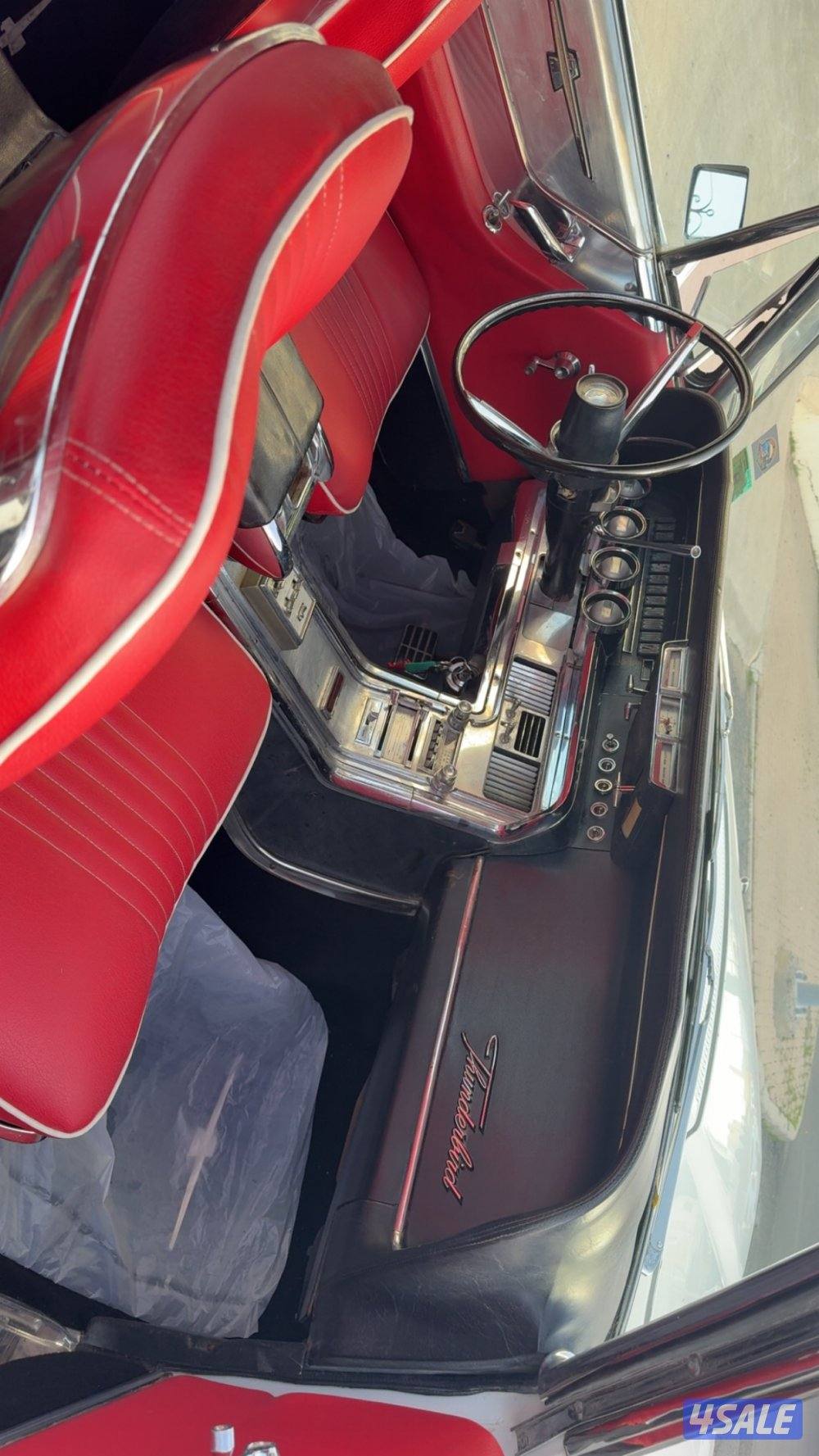 فورد ثاندربيرد موديل 1964 بحاله جيده مخزن نظيف  الرجاء التواصل للجادين6