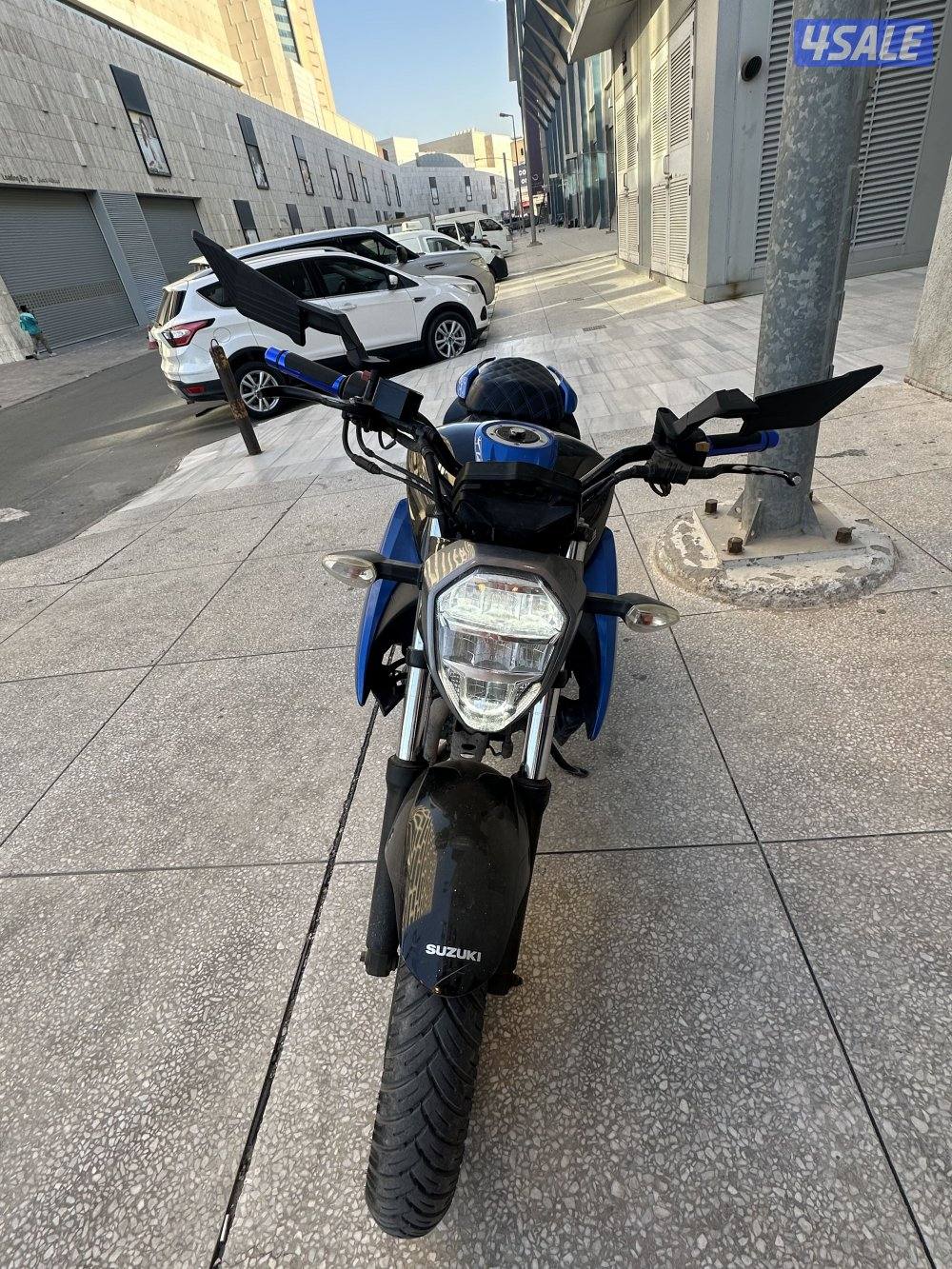 Suzuki 1500