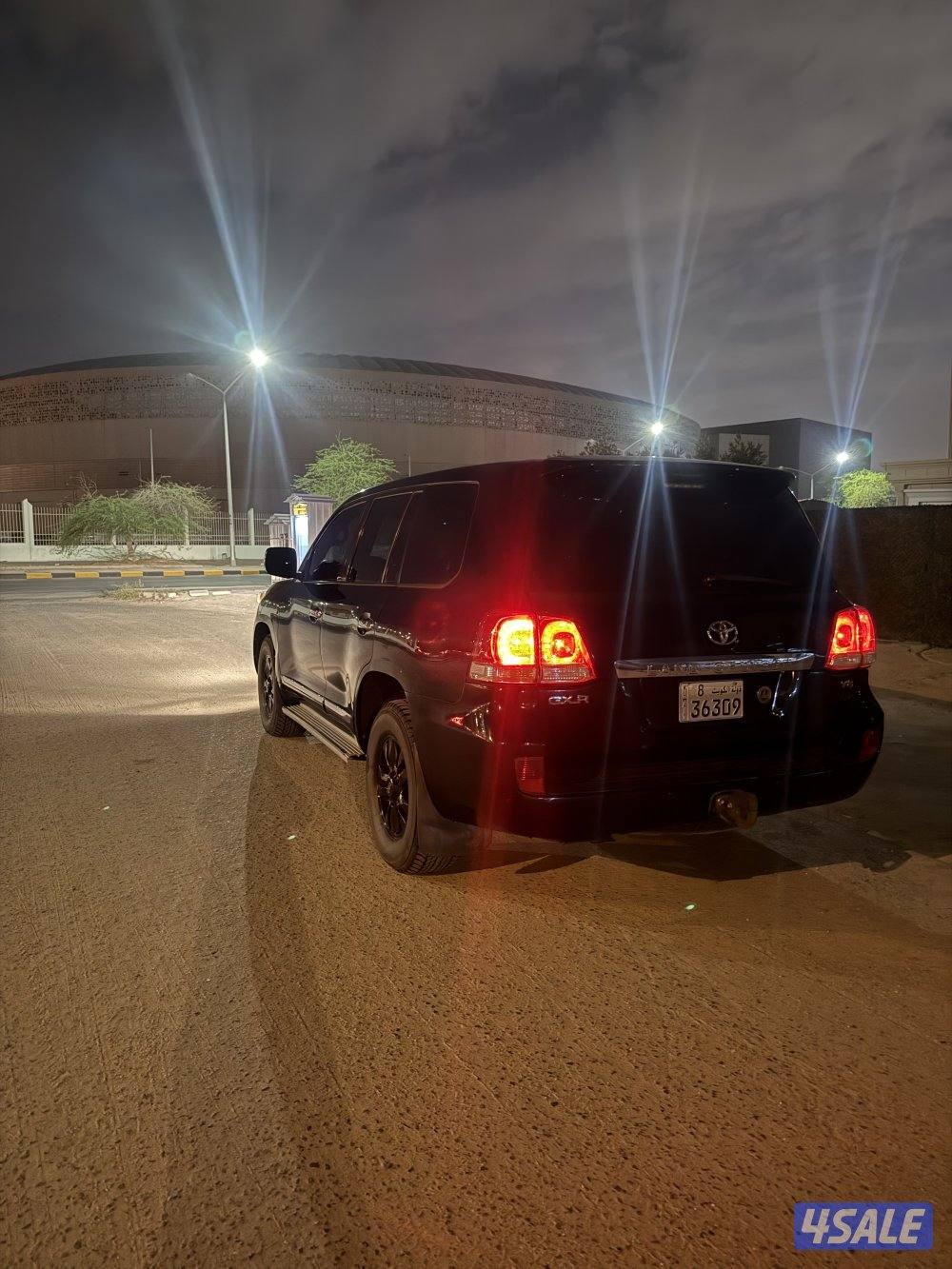 لاند كروزر20104