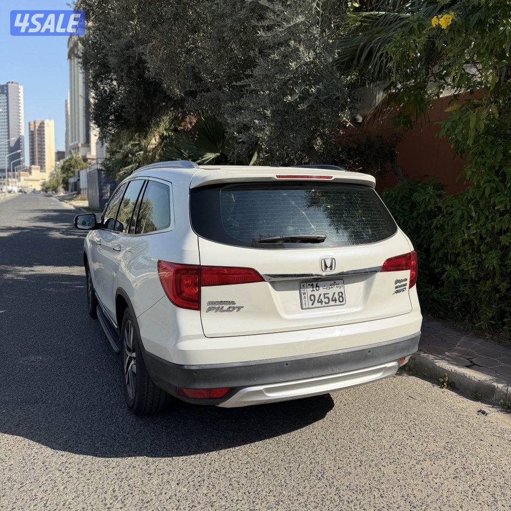 تورينق / موديل 2018 / عداد 180 الف / بحاله الوكاله5