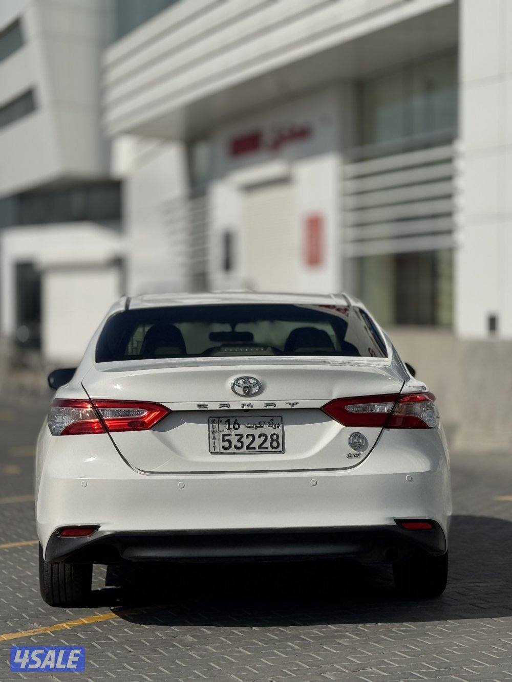 للبيع تويوتا كامري موديل 20191