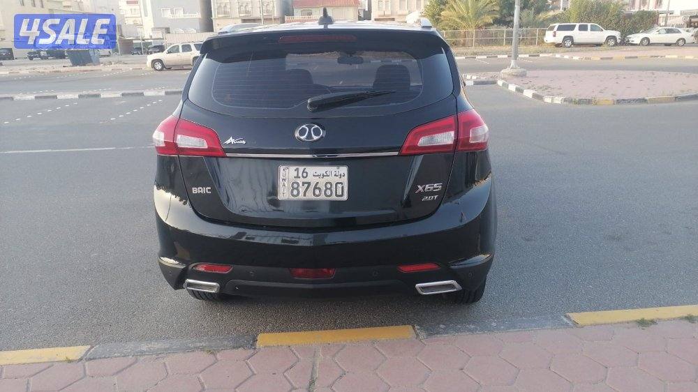 للبيع جيب بايك x65 موديل 20193