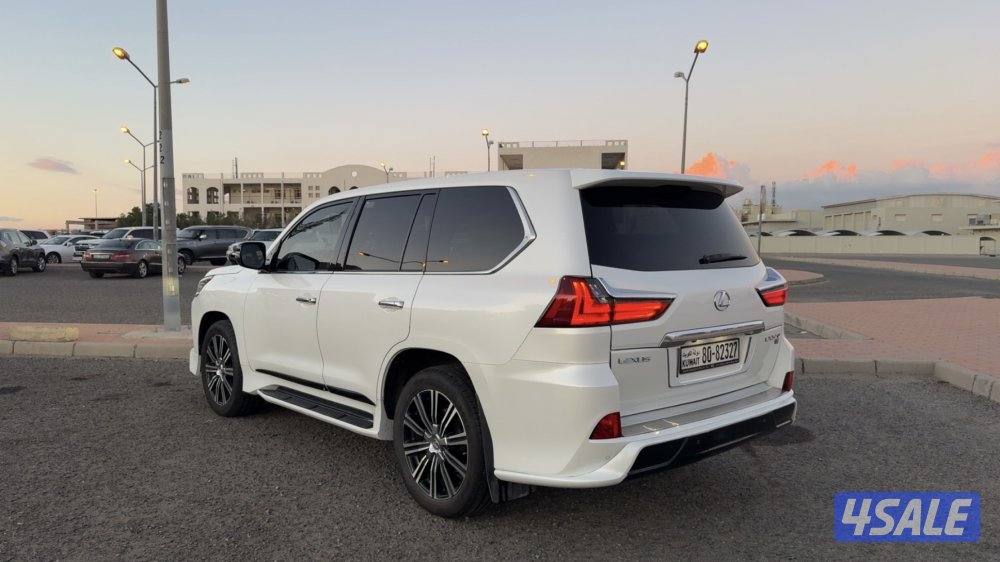 للبيع لكزس ٢٠١٦ شرط الفحص صبغ وكاله3