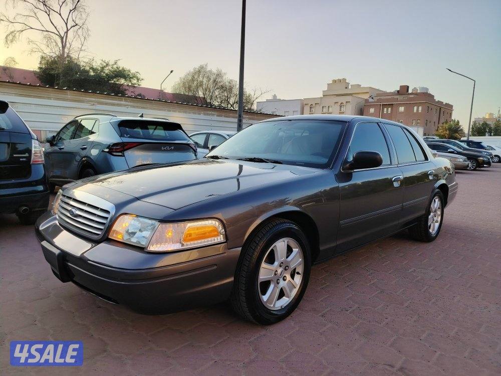 فورد فكتوريا 2011 شرط الفحص صبغ وكاله ما عاده 3 قطع2