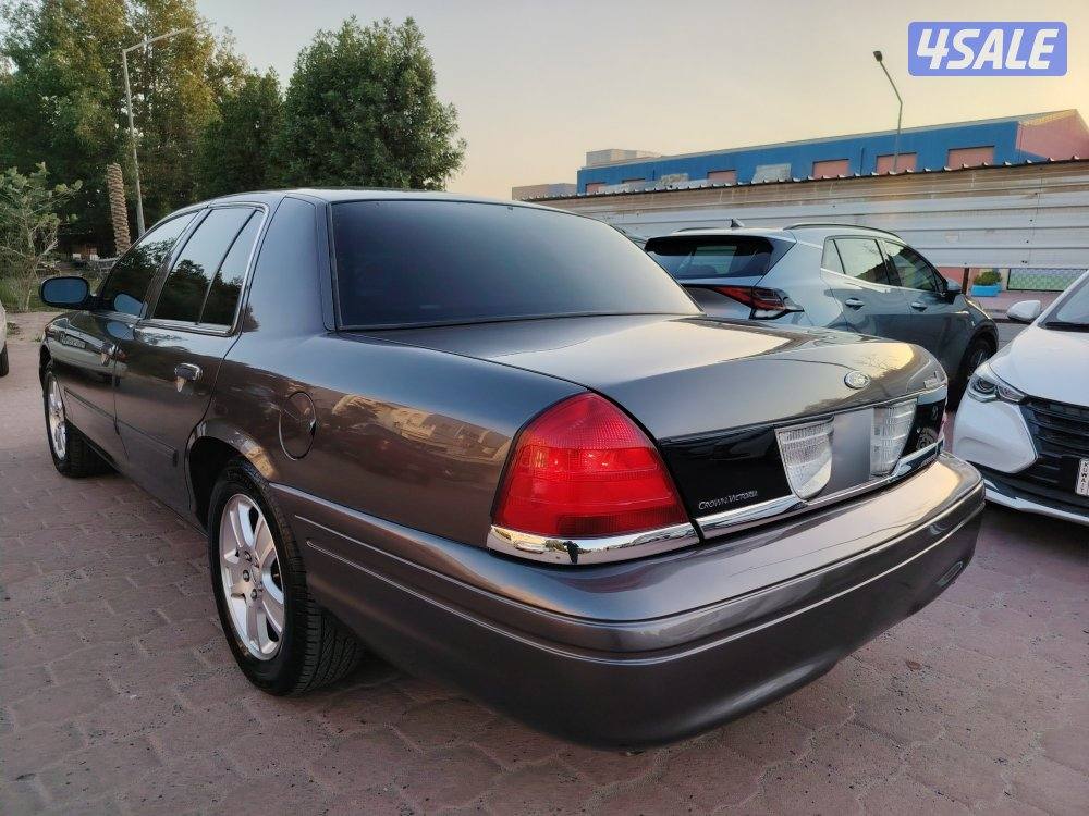 فورد فكتوريا 2011 شرط الفحص صبغ وكاله ما عاده 3 قطع6