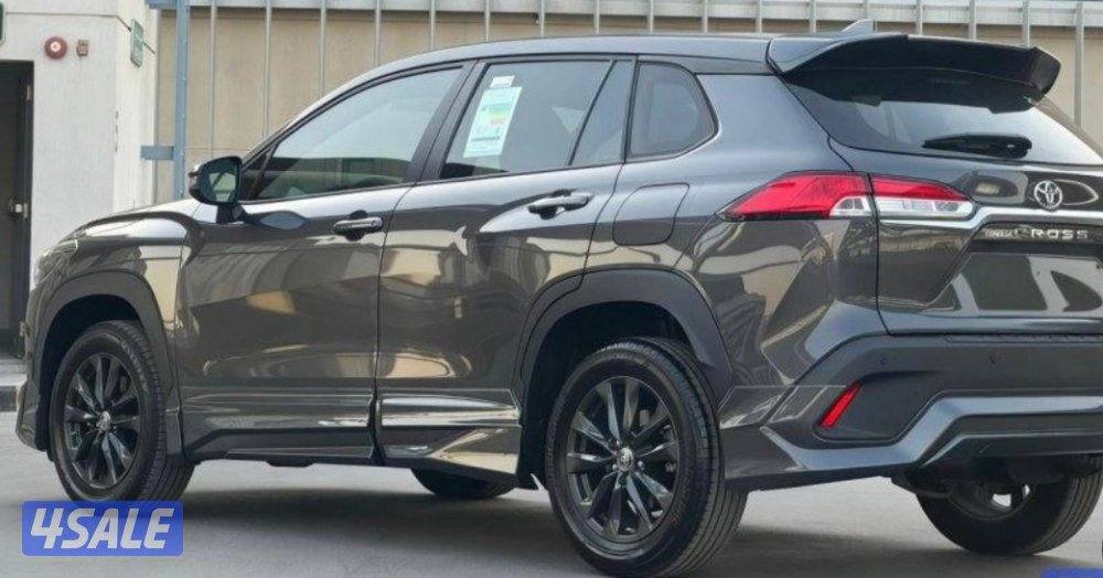 جيب تويوتا كرولا كروس 2024 - ماشي 30 الف كل شغل الوكاله موجود0