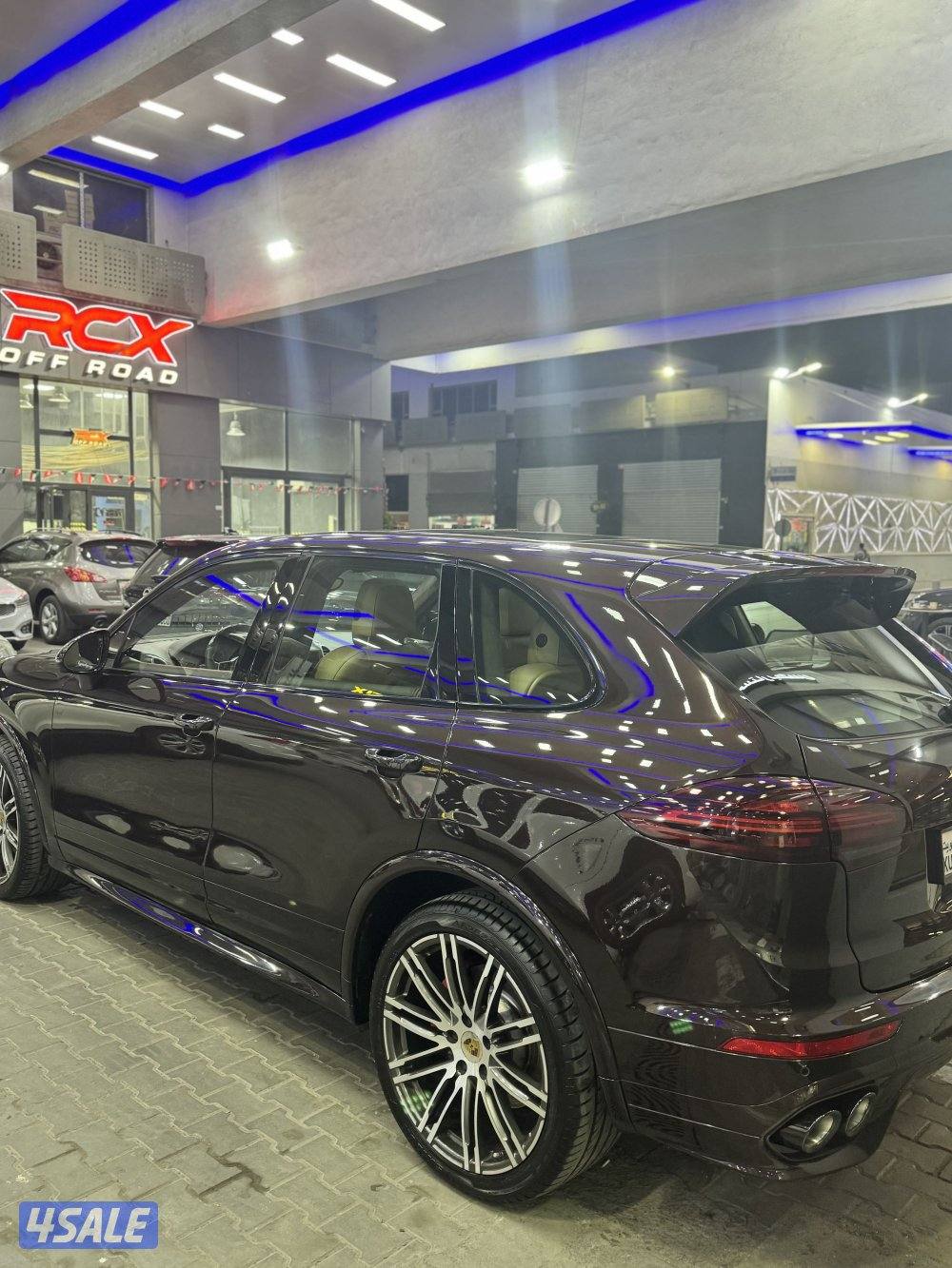 للبيع  او للبدل بورش كايين GTS موديل ٢٠١٦4