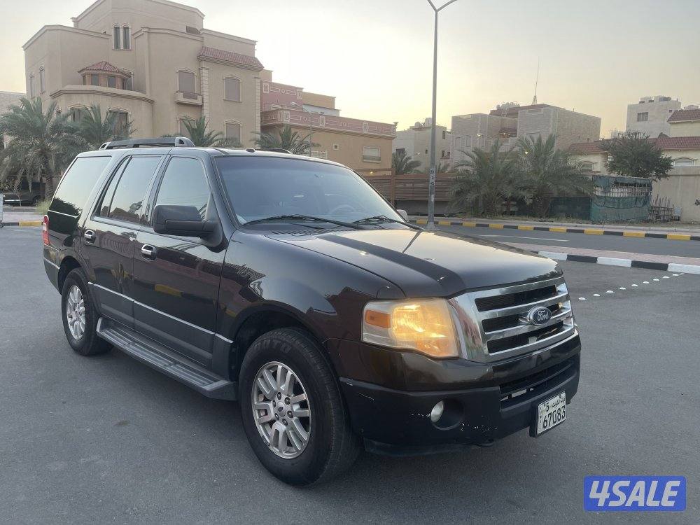 للبيع فورد اكسبدشن موديل 20144
