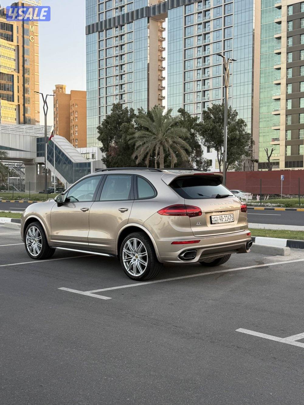 للبيع بورش كاين موديل 20164