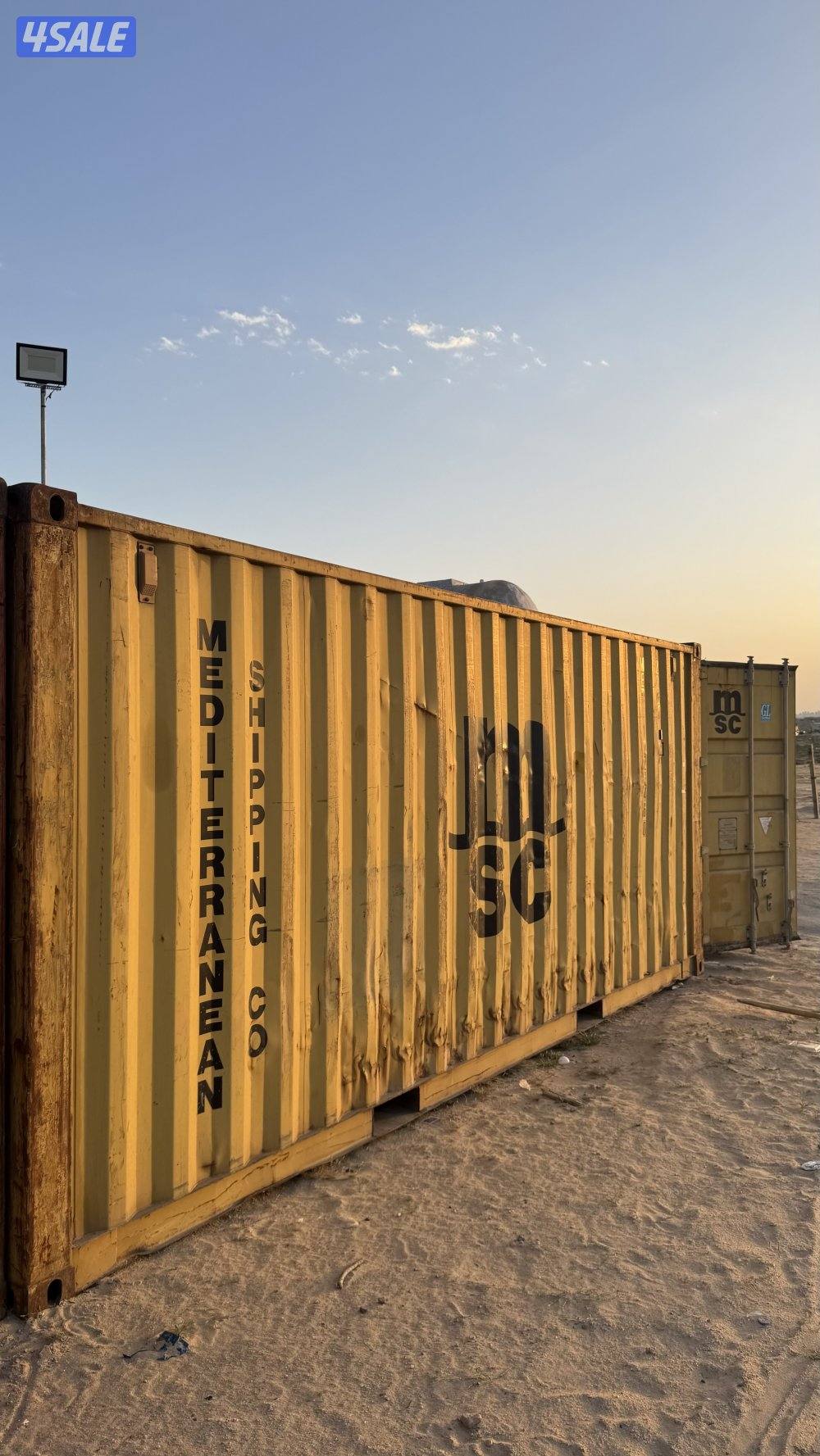 للبيع كونتينر ( حاويه ) 20 قدم 6 متر2