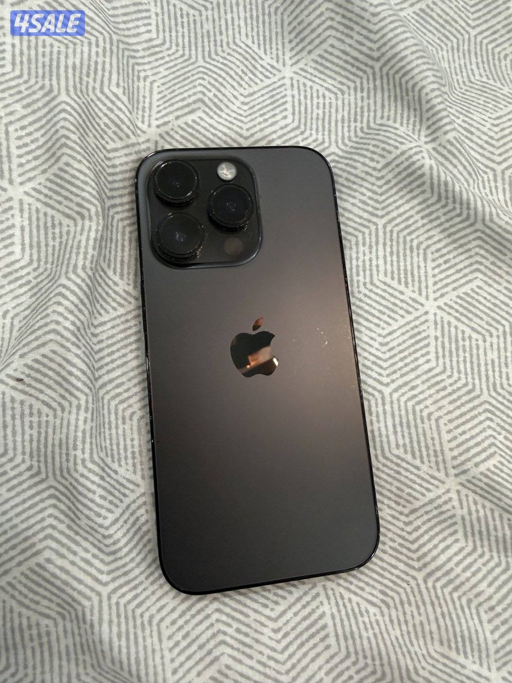 للبيع ايفون 14 برو نظيف  256 قيقا0