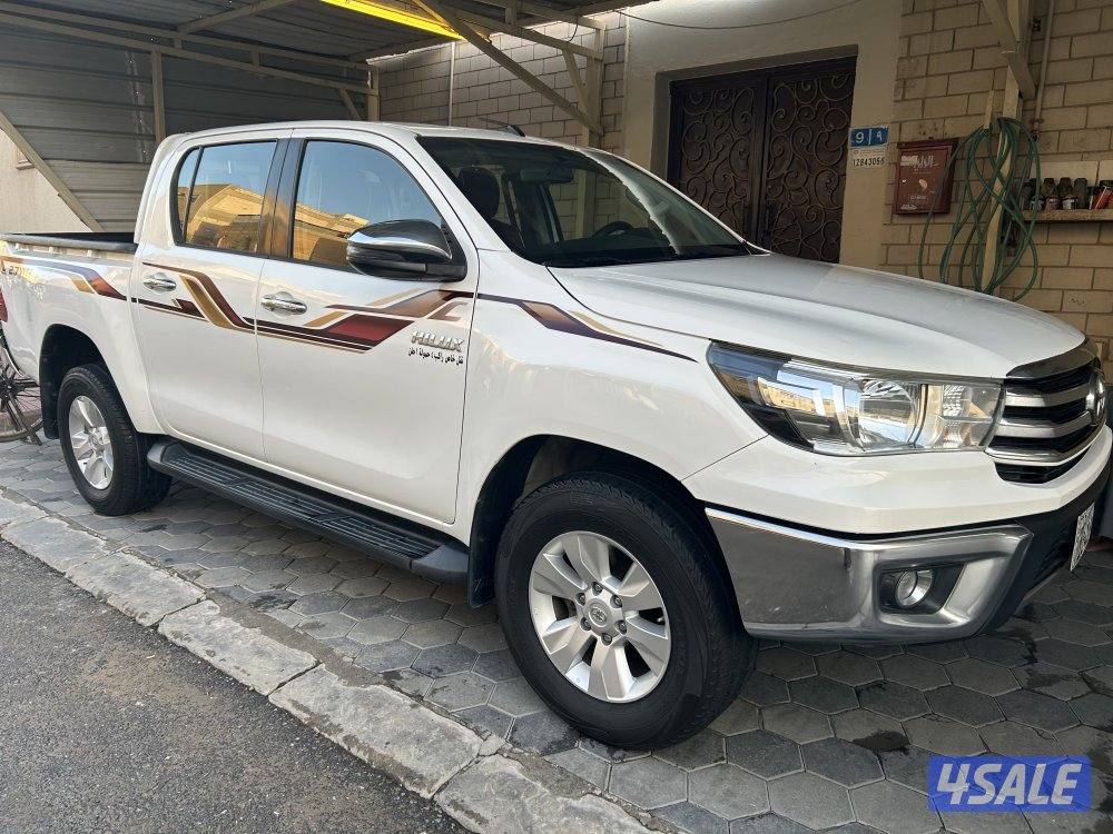 للبيع هايلكس دبل ماشيه 724