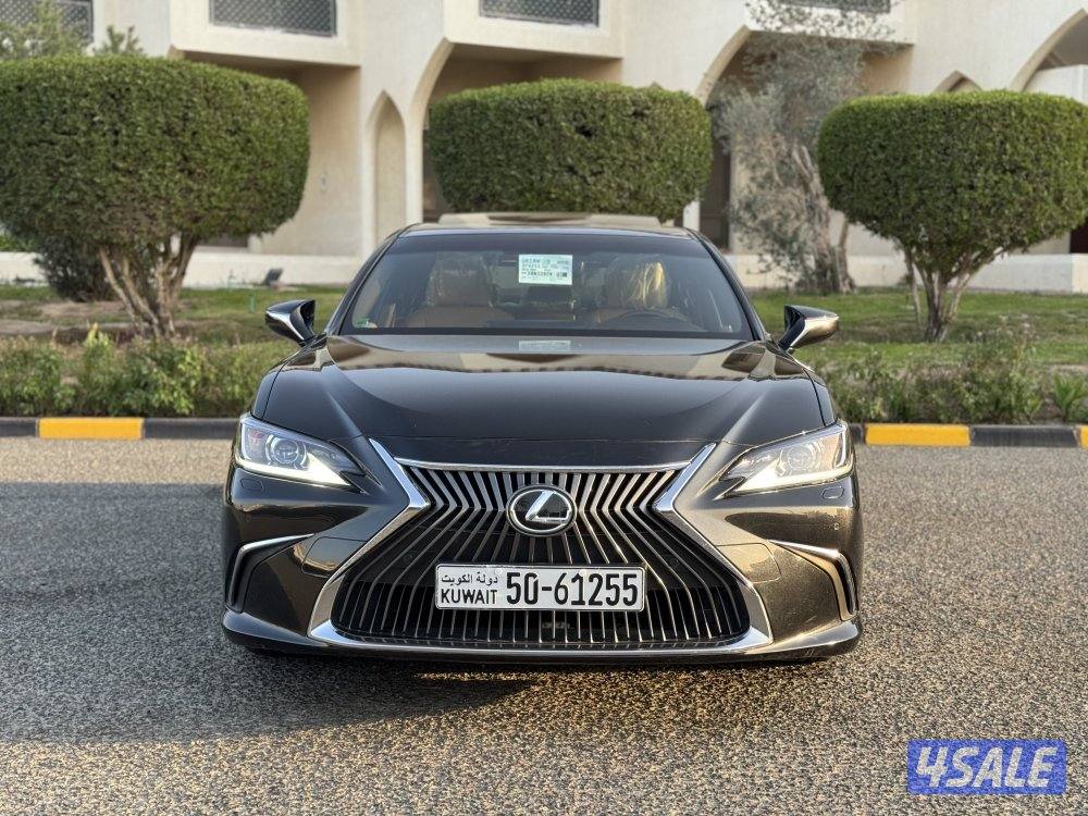 لكزس ES250 موديل 2019 كامل المواصفات2