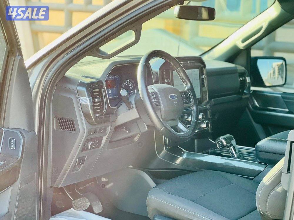 وانيت فورد سبورت8