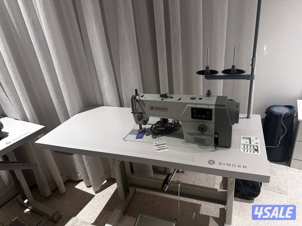 للبيع مكينة خياطة + مكينة تنظيف جديدة لم تستخدم1