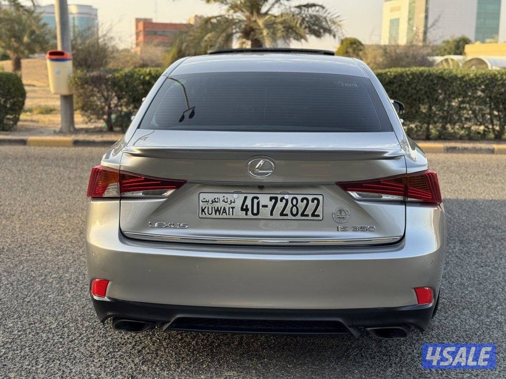 لكزس is350 f موديل 2017 كامل المواصفات7