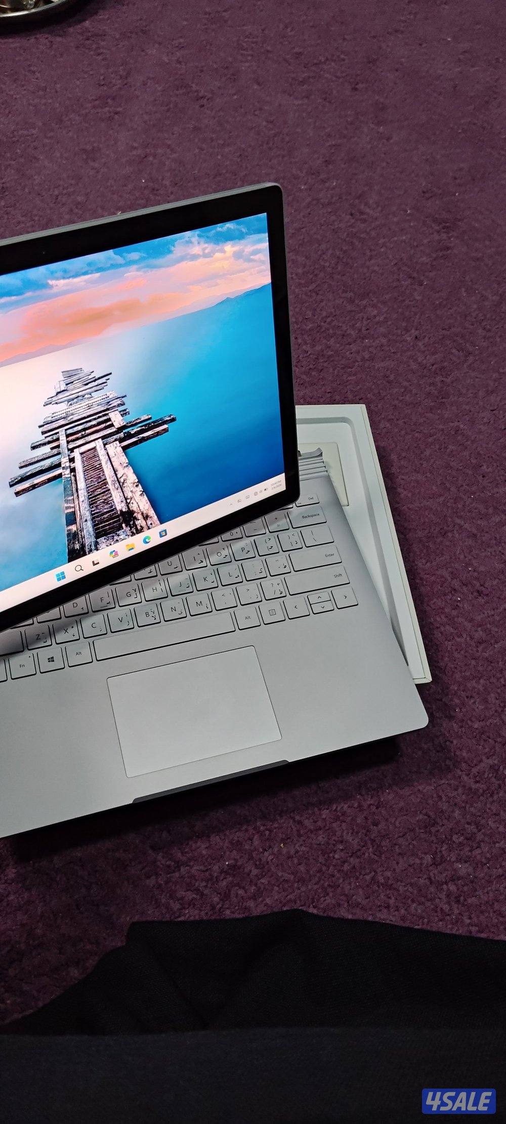 Microsoft suface Book 2 132