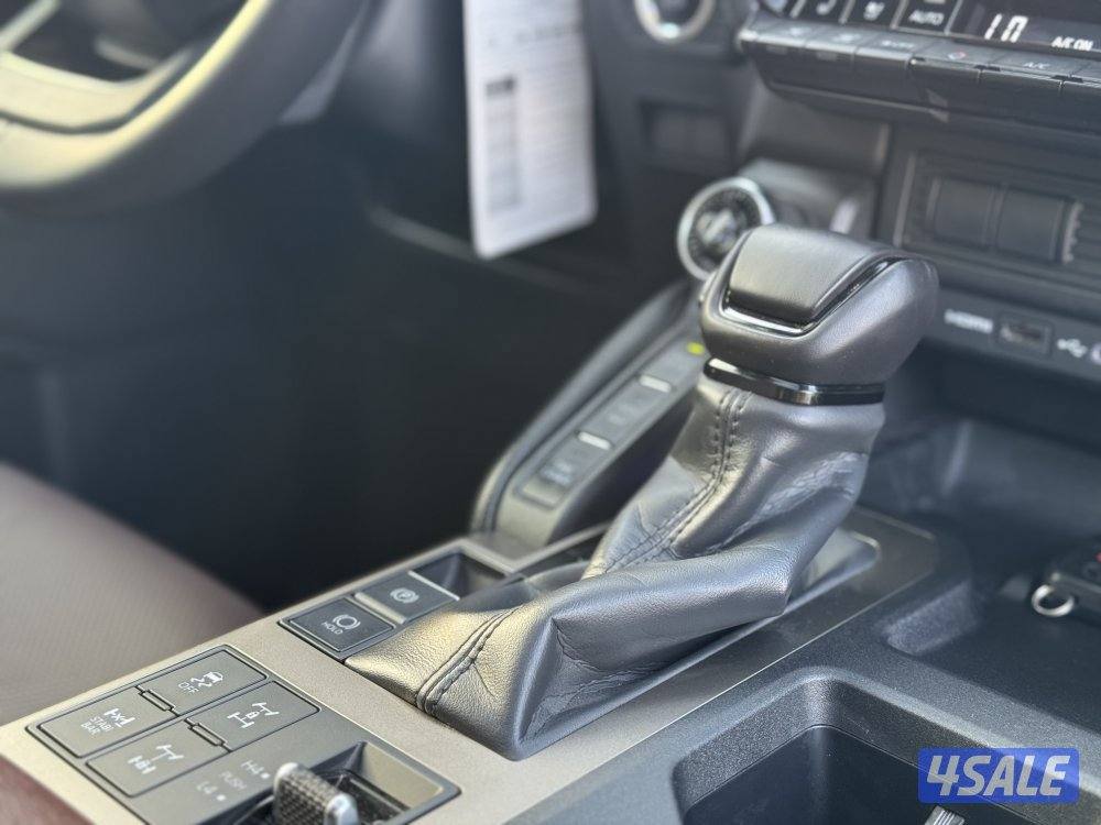 تويوتا برادو WX موديل 2025 كامل المواصفات13