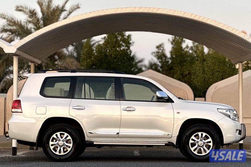 معرض القمة🚩3